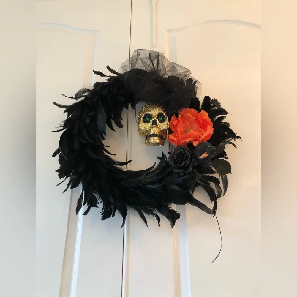 Halloween El Dia de los Muertos black feather wreath skull blackbird flowers 24
